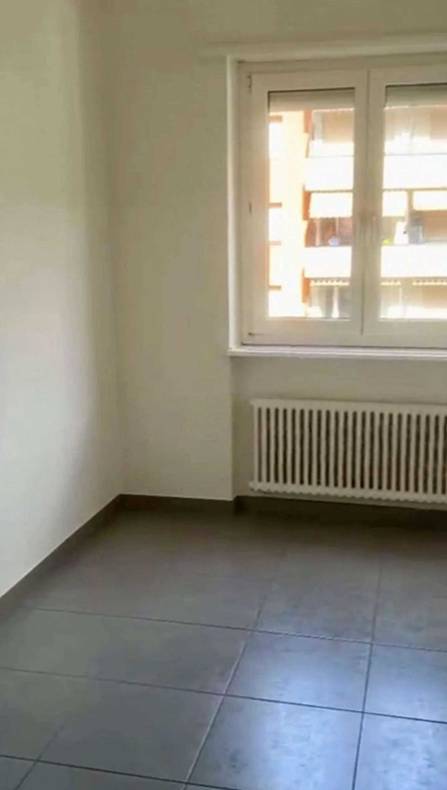 Ampio 4.5 locali  – comfort, sicurezza e posizione ideale - Foto 2 di 5