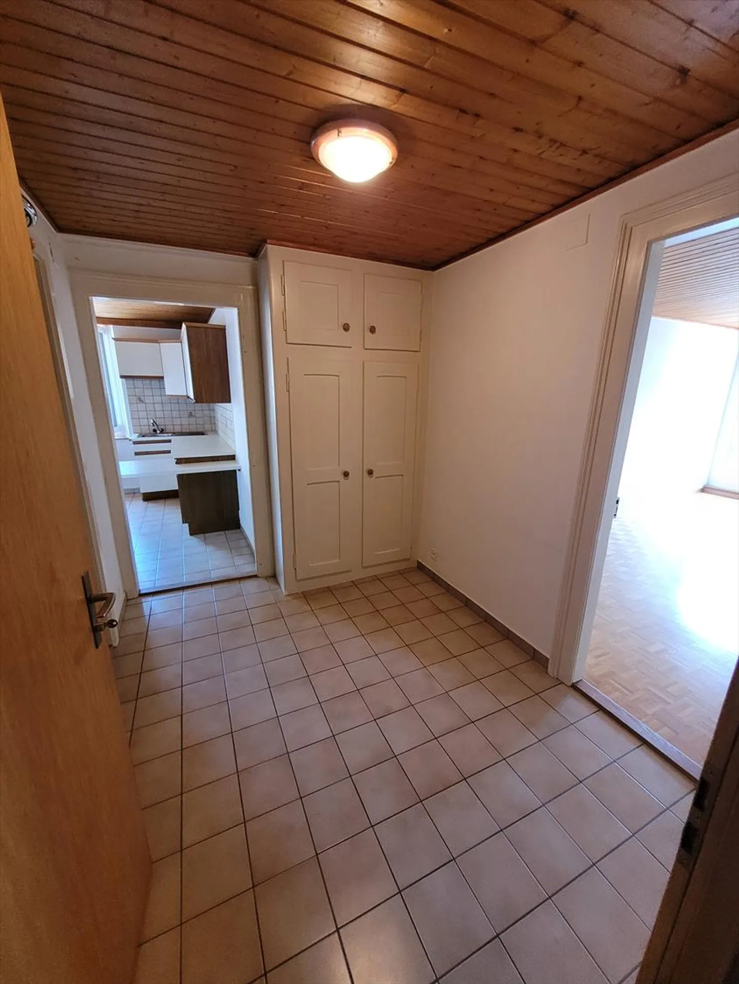 Appartement 2.5 pièces - Photo 6 sur 9