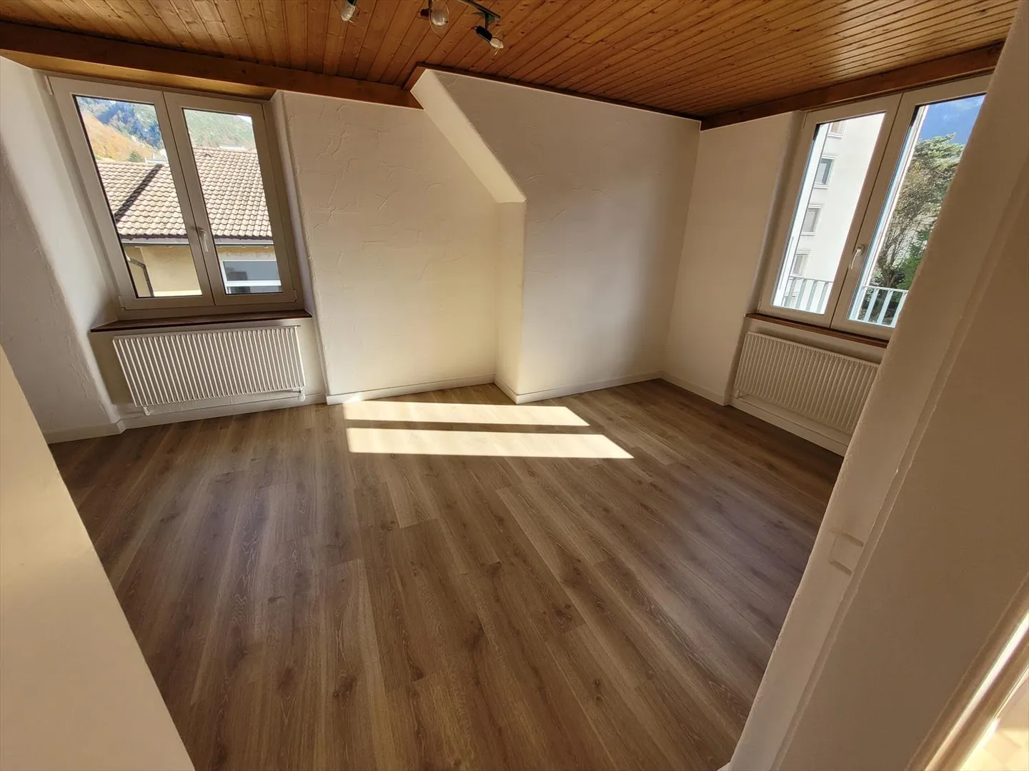 Appartement 2.5 pièces - Photo 2 sur 9