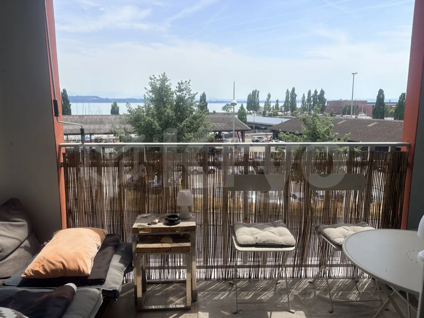 BEAUTIFUL 4-ROOM BRIGHT APARTMENT - Photo 10 of 12
