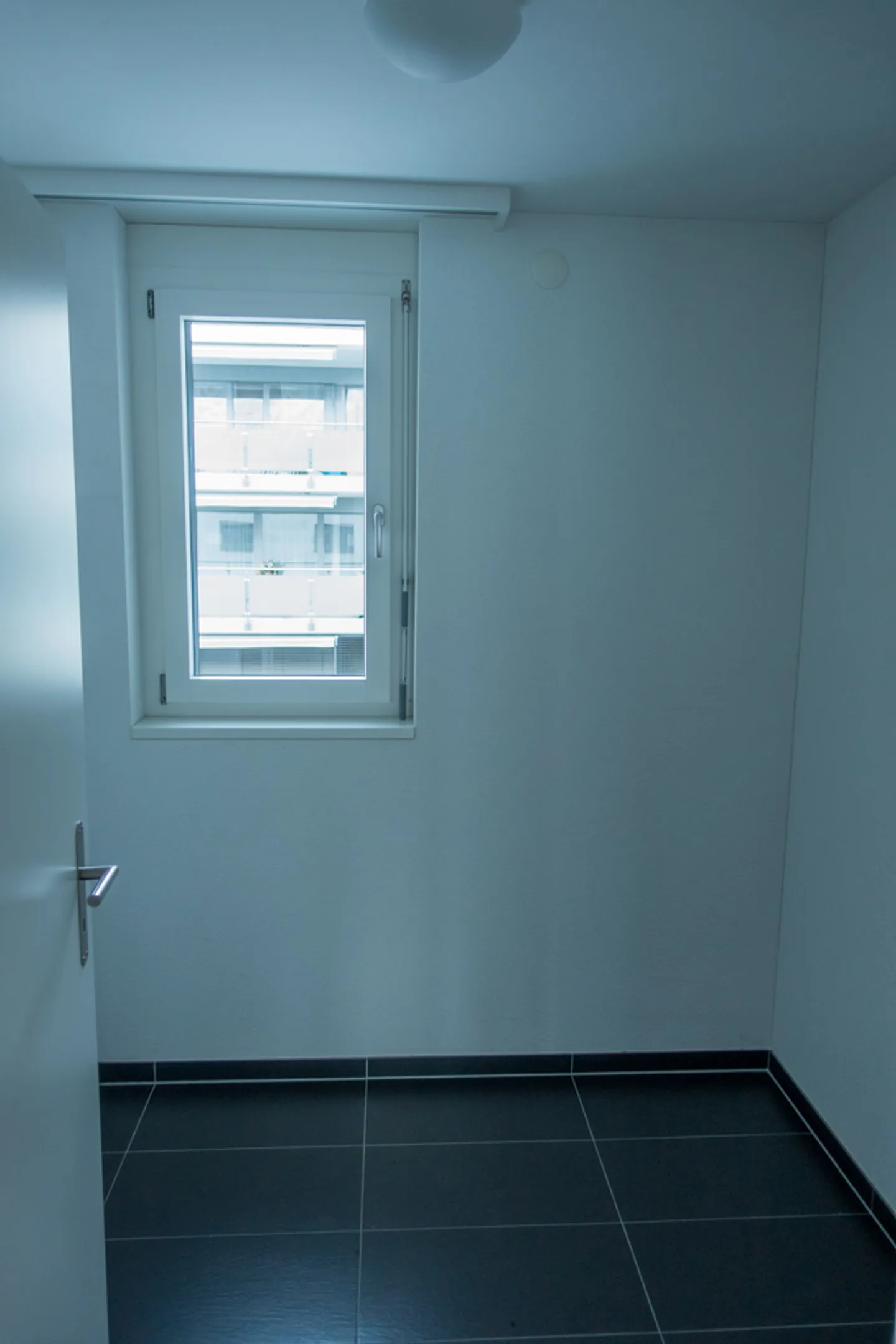 Affittiamo un appartamento moderno con un alto standard di finitura! - Foto 9 di 13