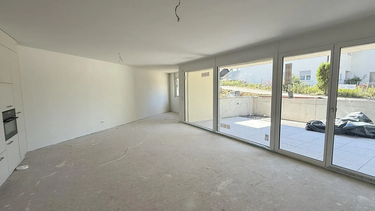 Grosser sonniger Sitzplatz an sehr ruhiger Lage - Foto 4 di 8
