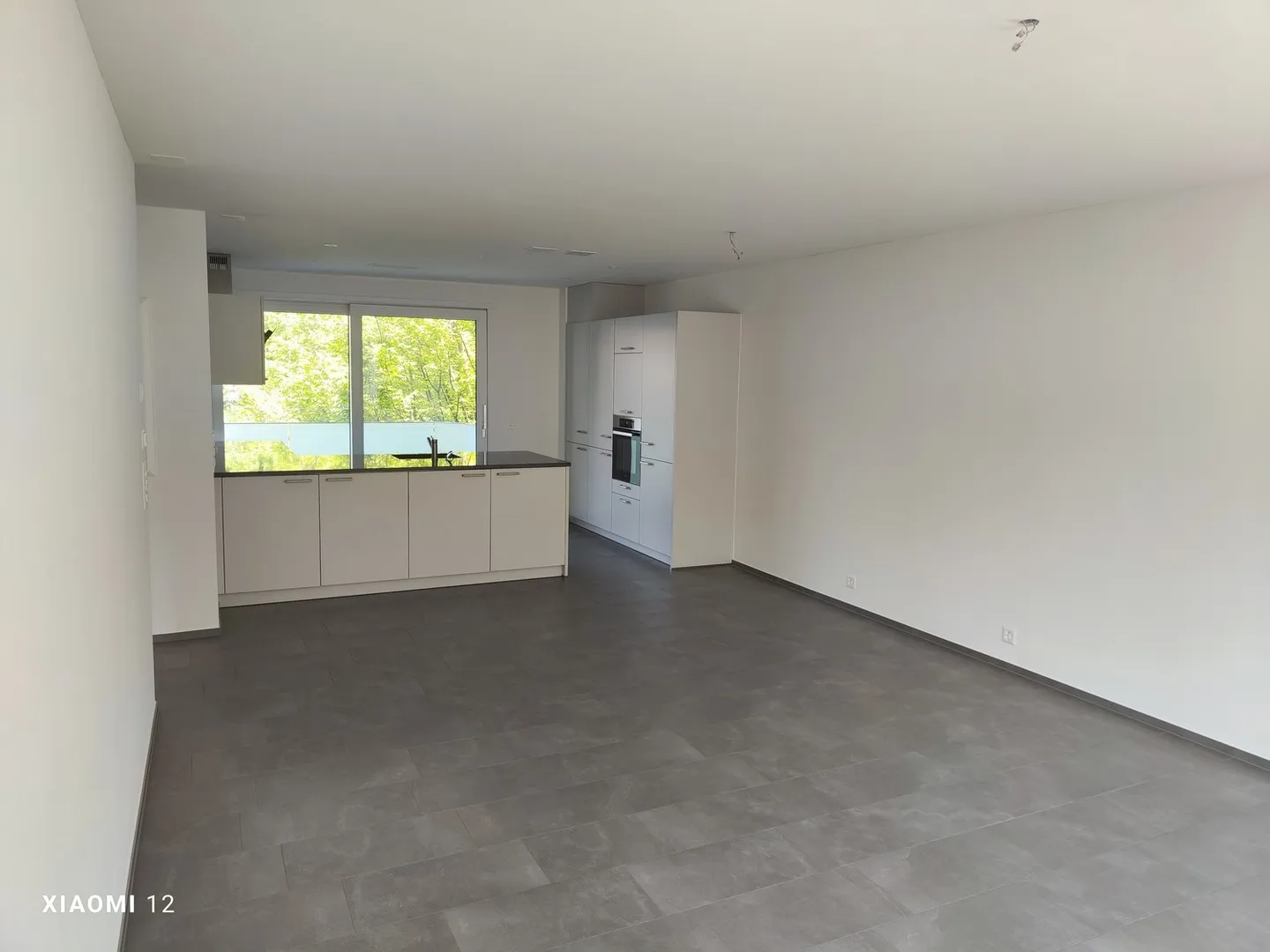 Appartement exclusif de 3,5 pièces (4ème étage) en face du Zwinglihaus - Photo 21 sur 29