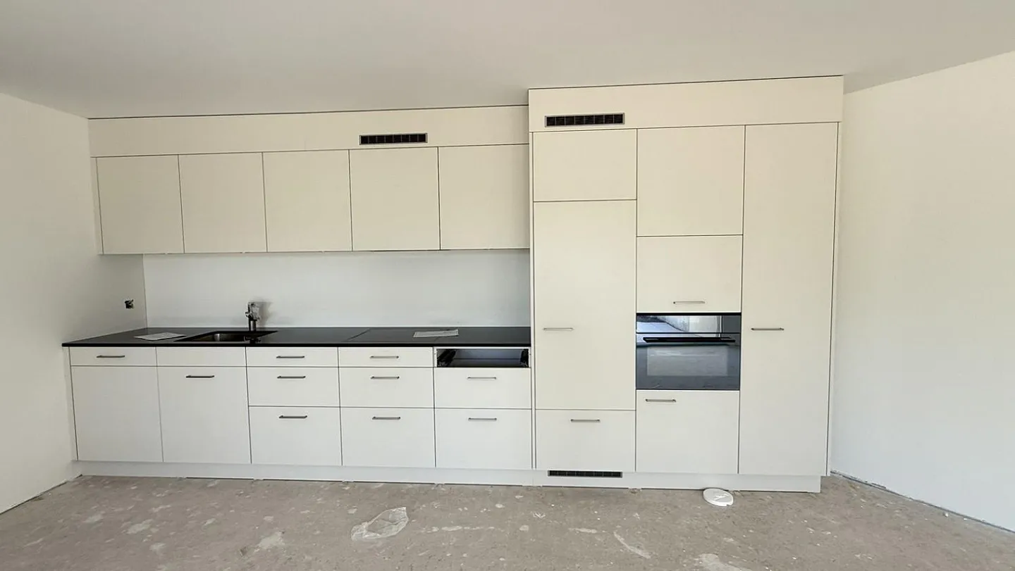 Grosser sonniger Sitzplatz an sehr ruhiger Lage - Foto 6 di 8