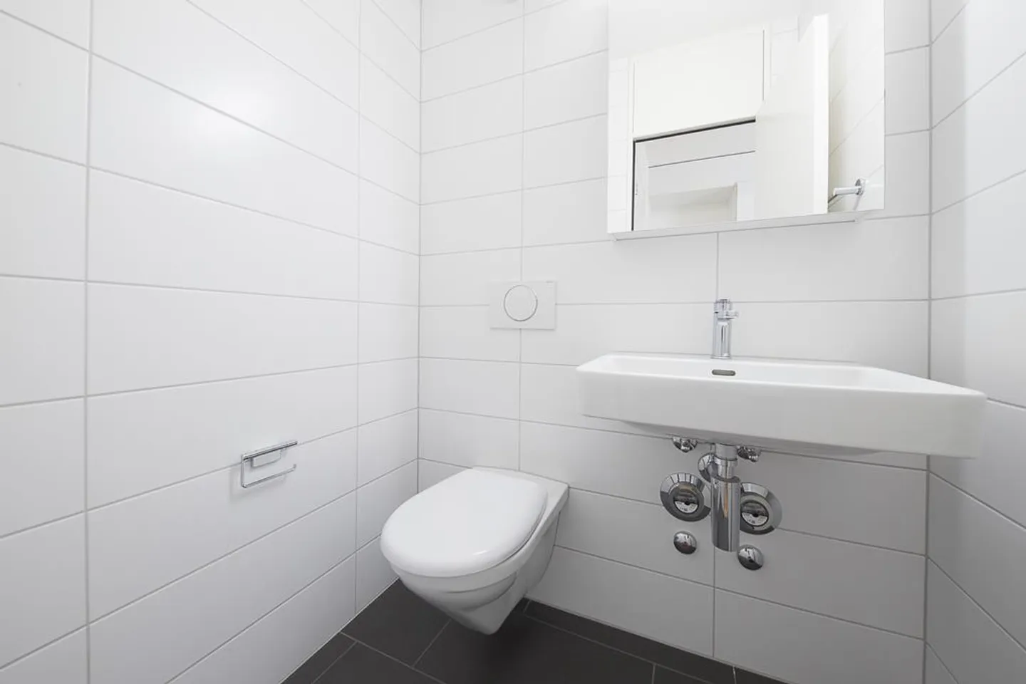 Appartement lumineux de 4,5 pièces au 2ème étage - Photo 4 sur 10