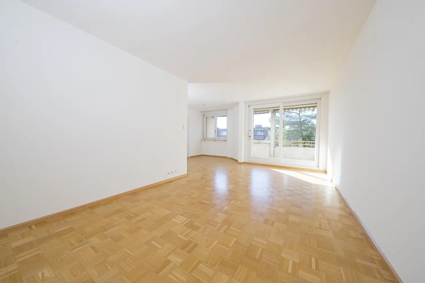 Appartement lumineux de 4,5 pièces au 2ème étage - Photo 5 sur 10