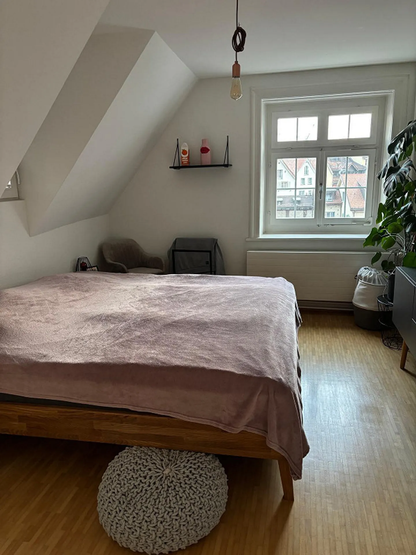 Charming 3.5 Room Old Building Apartment - Photo 1 of 9