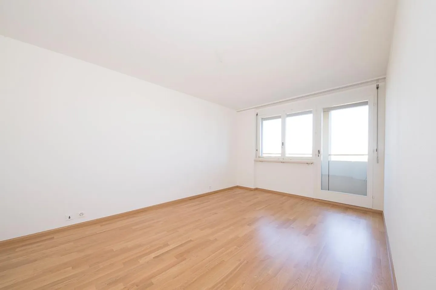Appartement lumineux de 4,5 pièces au 2ème étage - Photo 8 sur 10