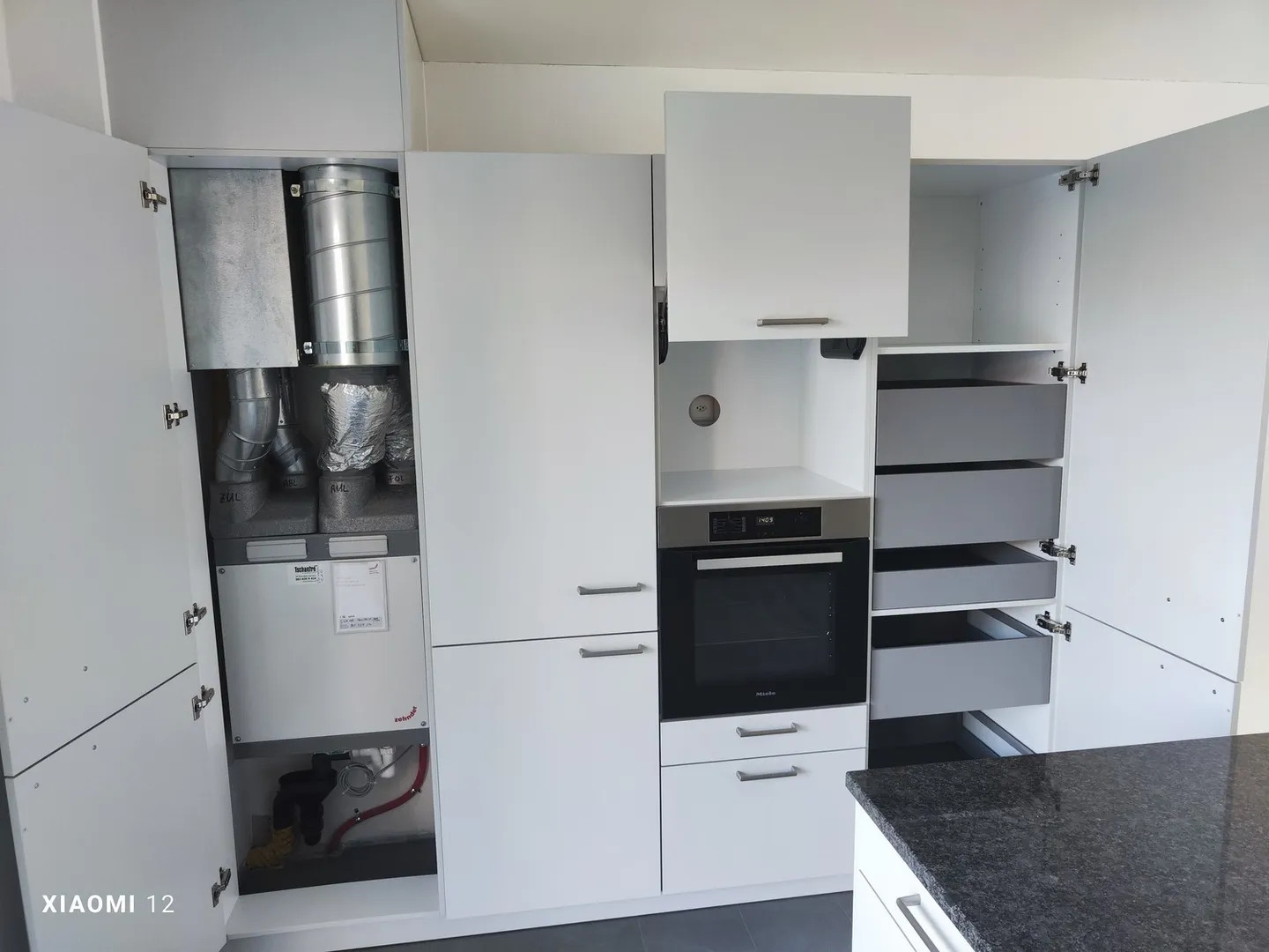 Appartement exclusif de 3,5 pièces (4ème étage) en face du Zwinglihaus - Photo 4 sur 29