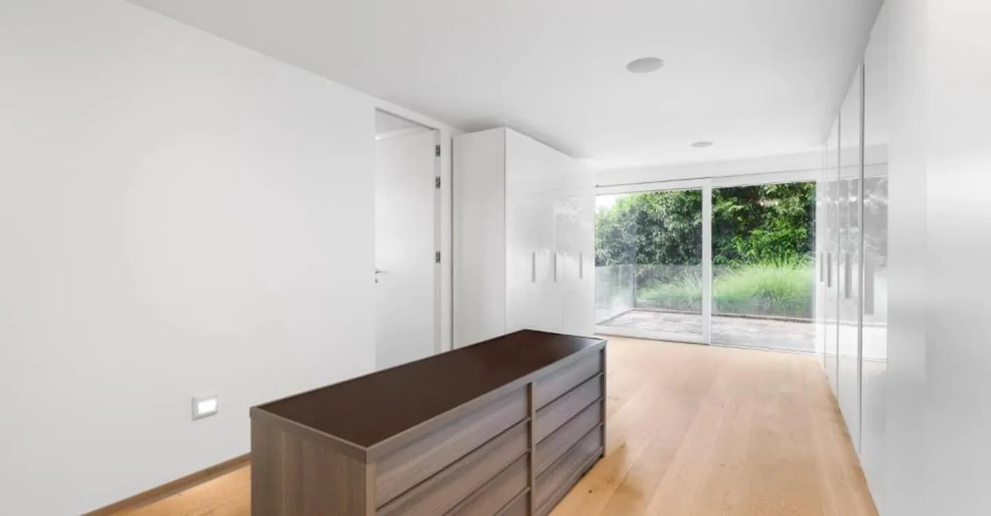 Moderne Villa mit Seeblick - Foto 7 von 12