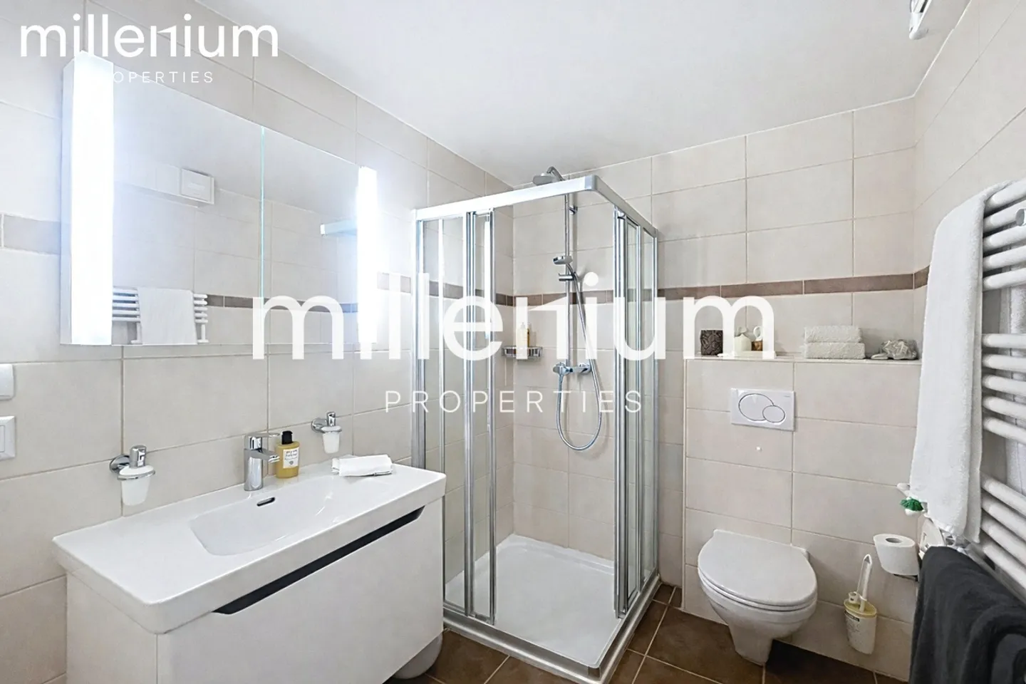 Villa de caractère au bord du lac - Photo 15 sur 19