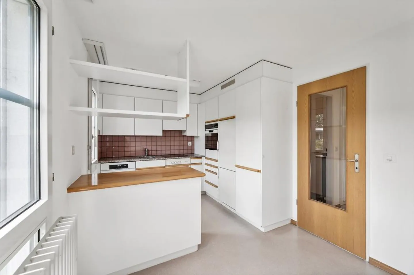 Luminoso appartamento di 2,5 stanze ad Allschwil - Foto 2 di 7