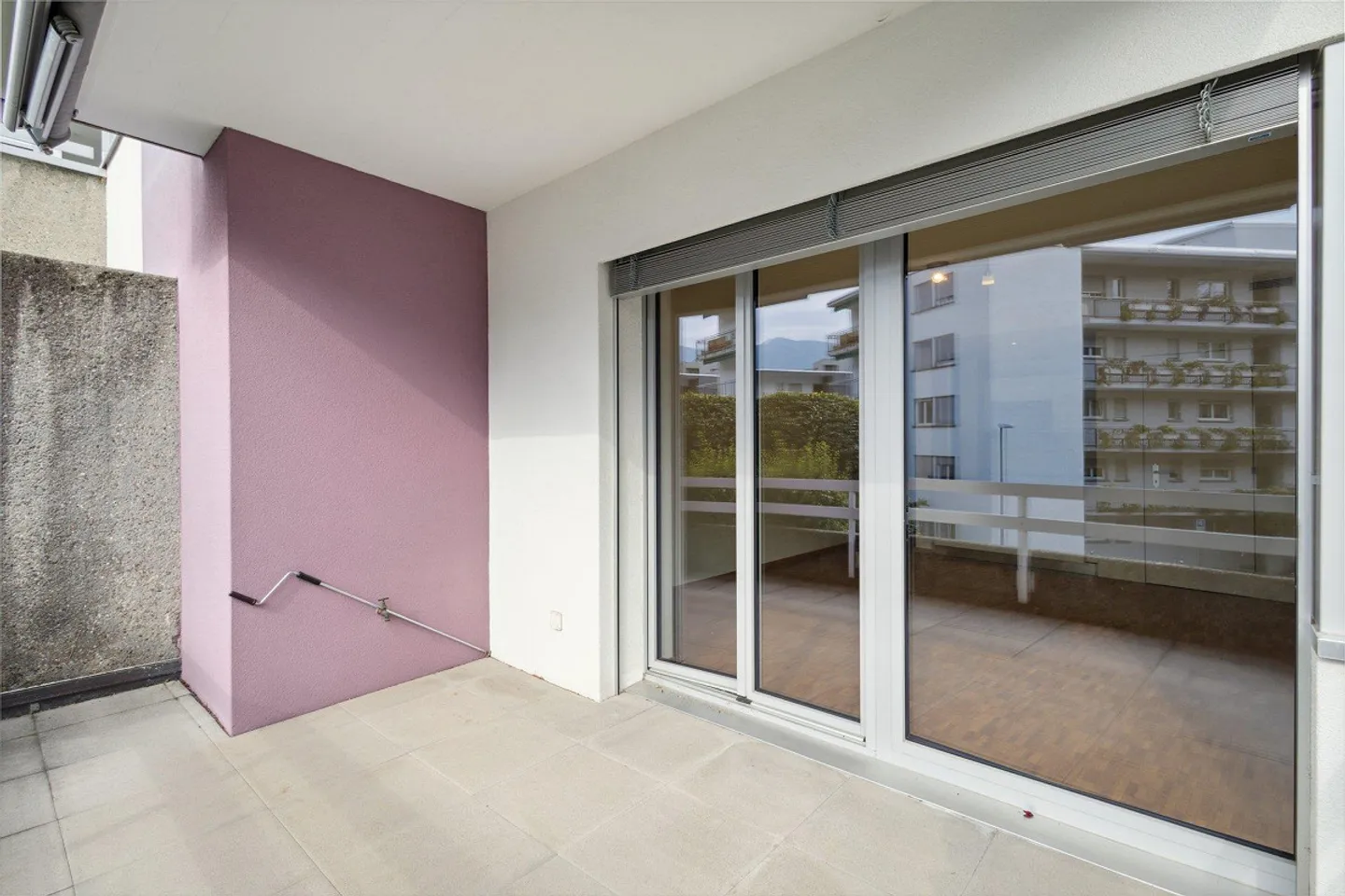 strategic studio apartment a stone's throw from the center - Photo 6 of 9