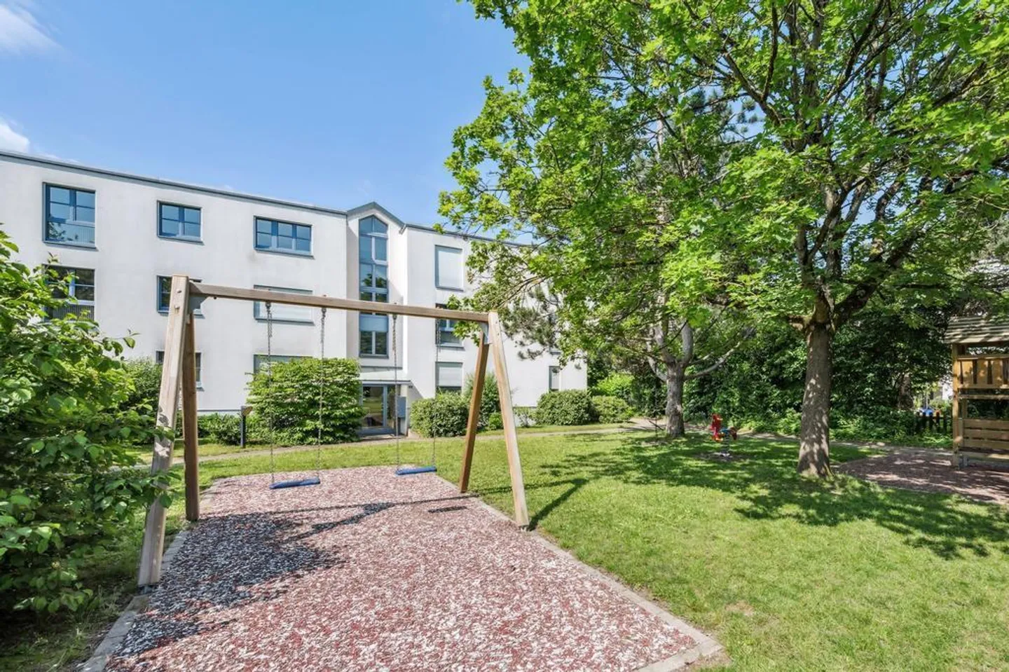 Luminoso appartamento di 2,5 stanze ad Allschwil - Foto 1 di 7