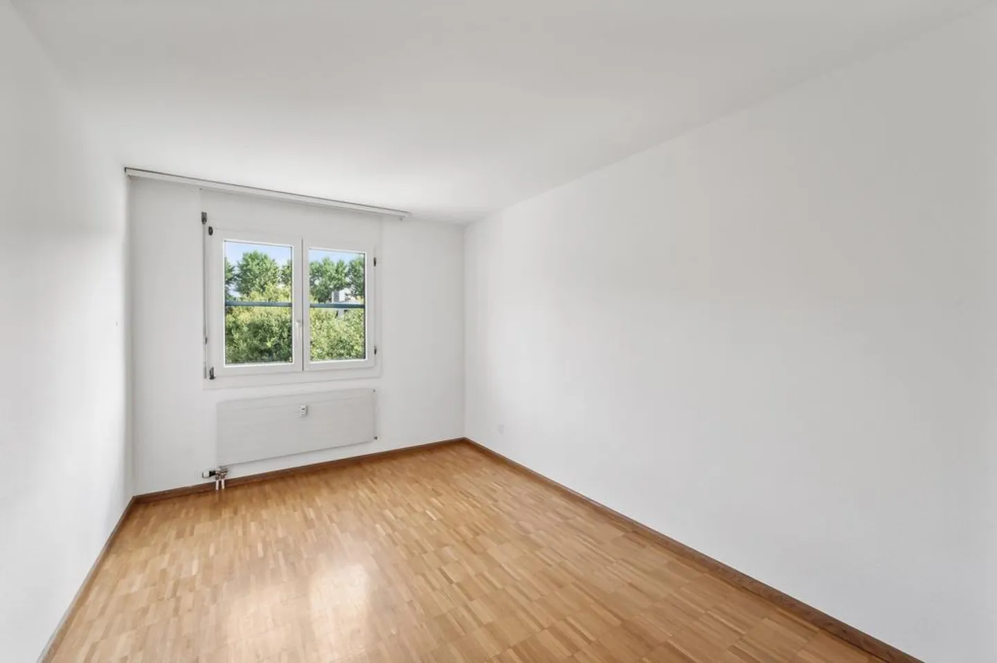 Luminoso appartamento di 2,5 stanze ad Allschwil - Foto 4 di 7