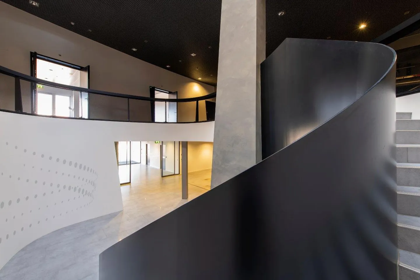 Westgate Baar – plug & work with individual office structure - Photo 3 of 8