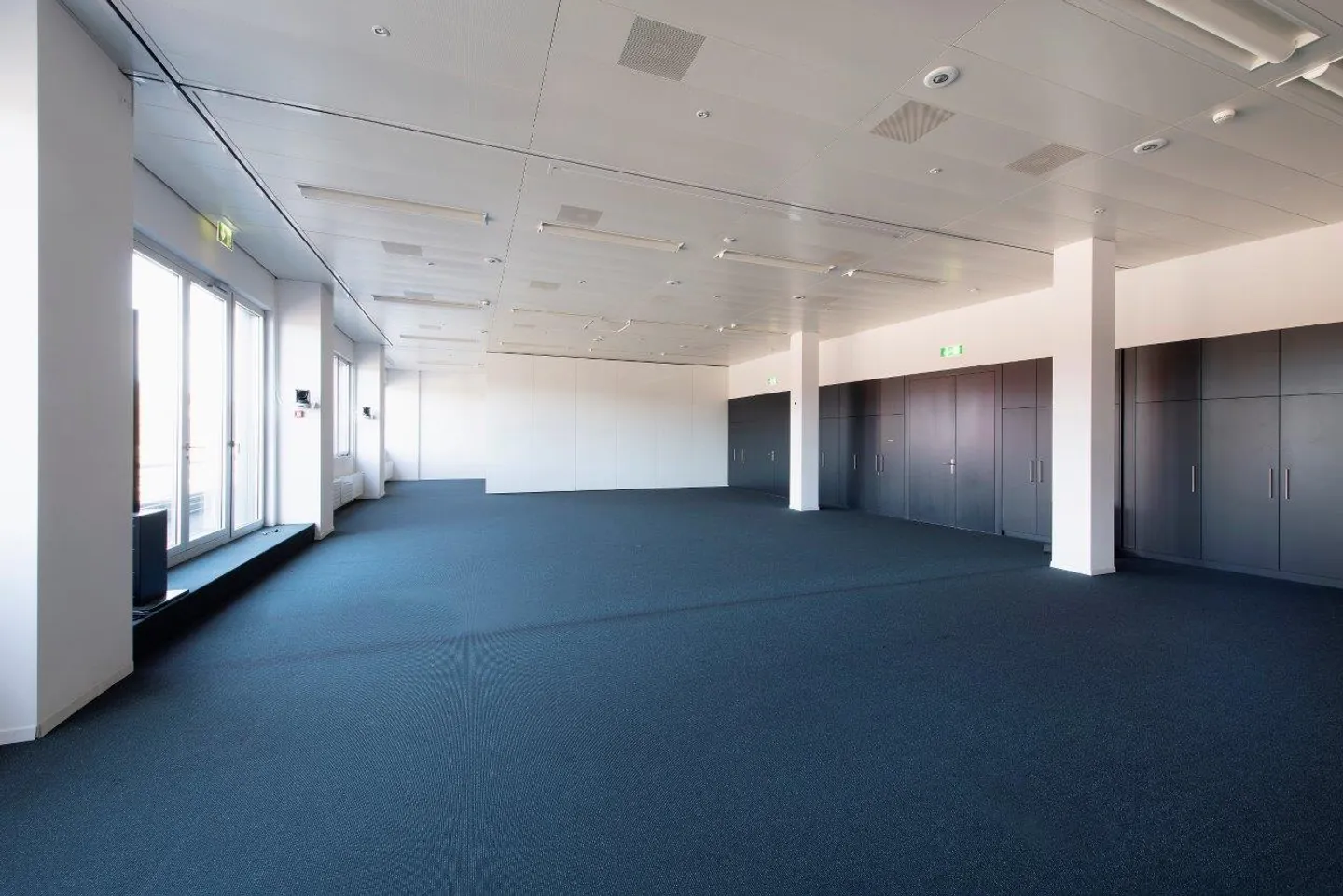 Westgate Baar – plug & work with individual office structure - Photo 4 of 8