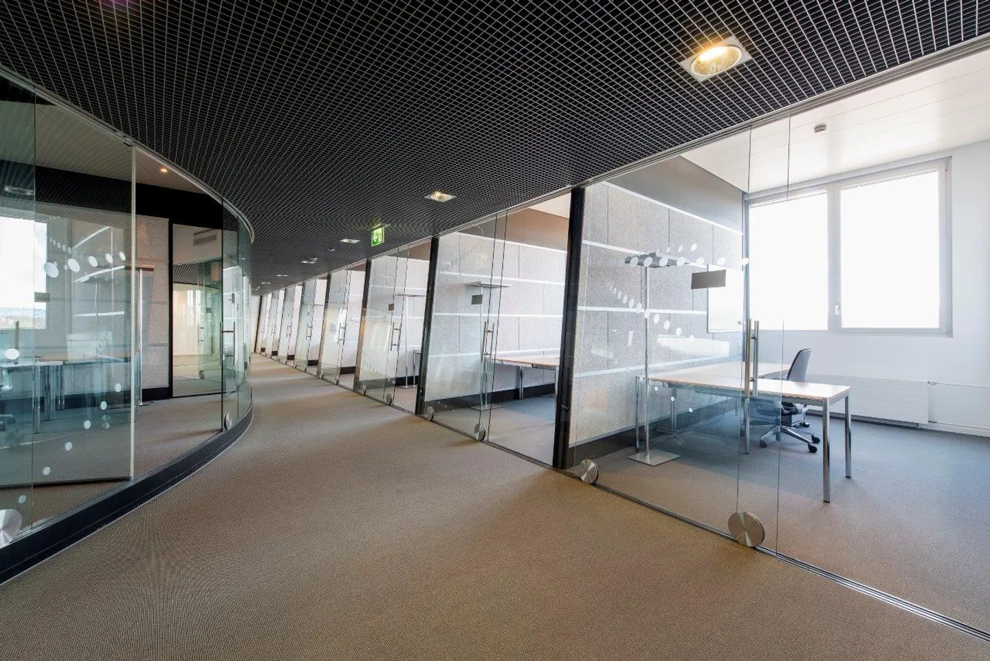 Westgate Baar – plug & work with individual office structure - Photo 5 of 8