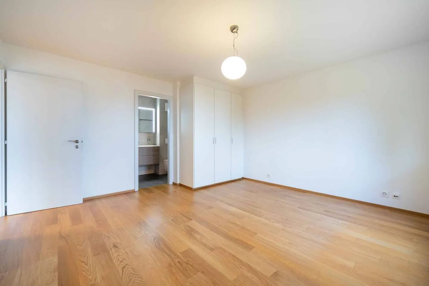 Apartment for sale - Photo 8 of 13