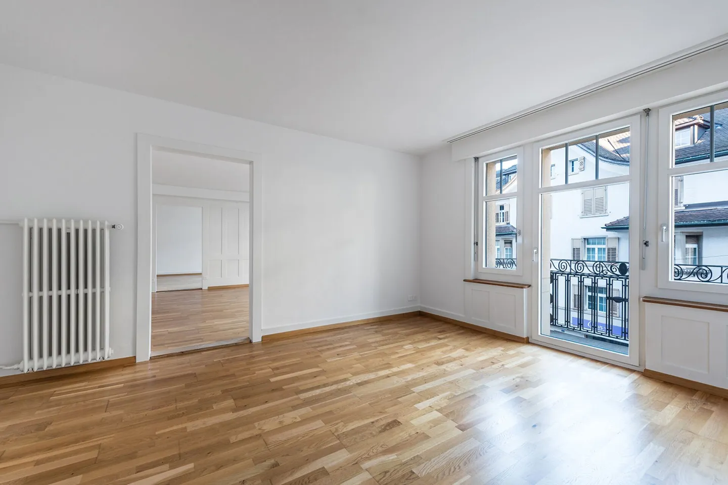 Grosszügig und modern Wohnen im Zentrum von Herisau - Foto 3 von 12