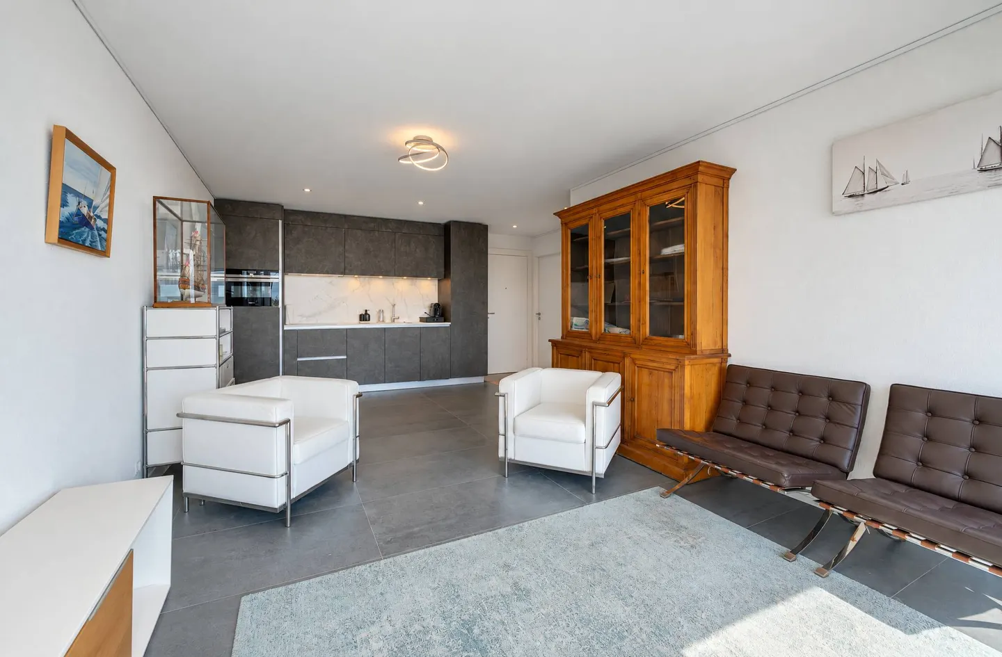 Appartamento Contemporaneo con Terrazza - Foto 3 di 7