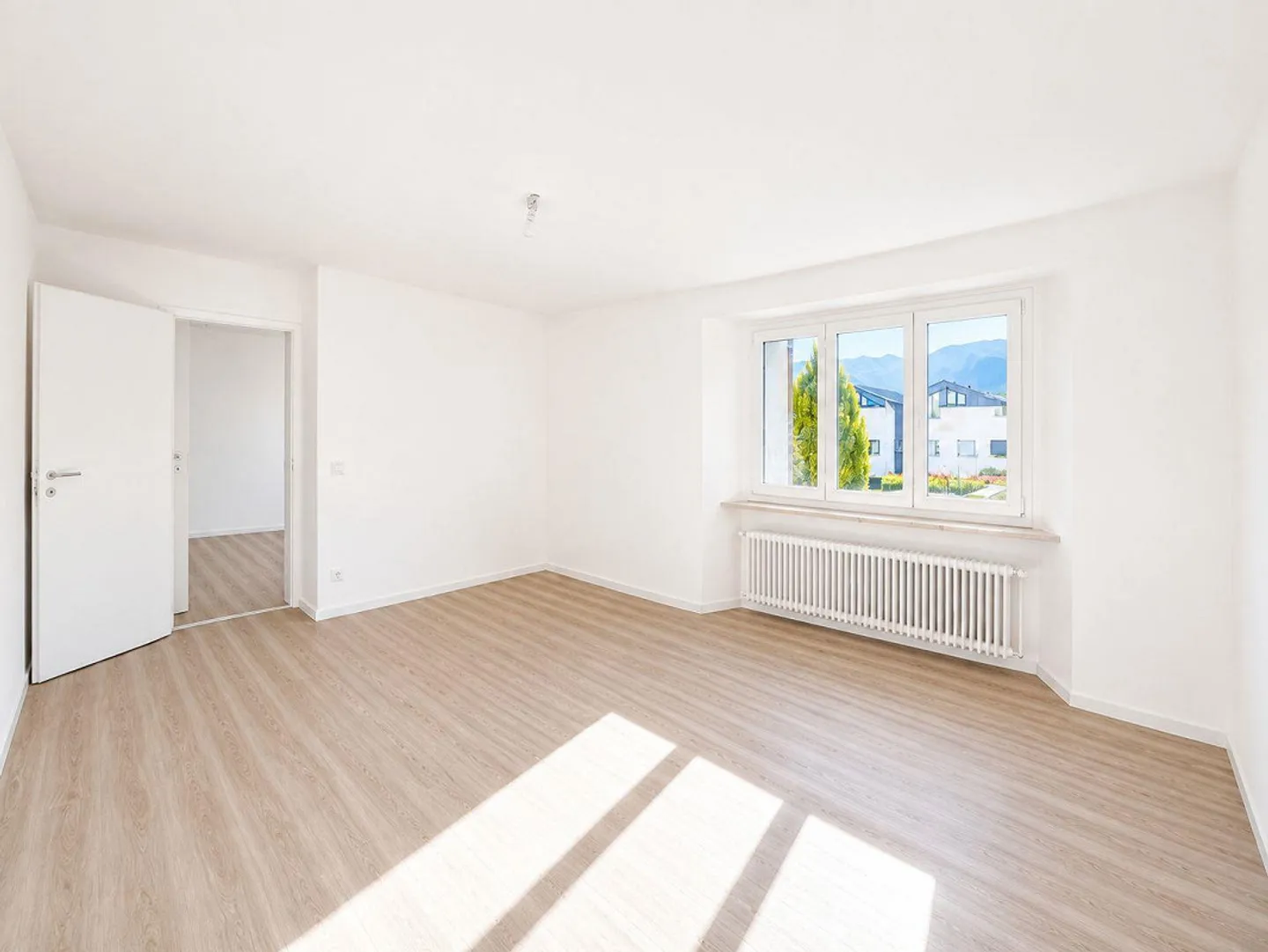 Splendide appartement de 3.5 pièces au 1er étage au cœur de Tegna - Photo 7 sur 12