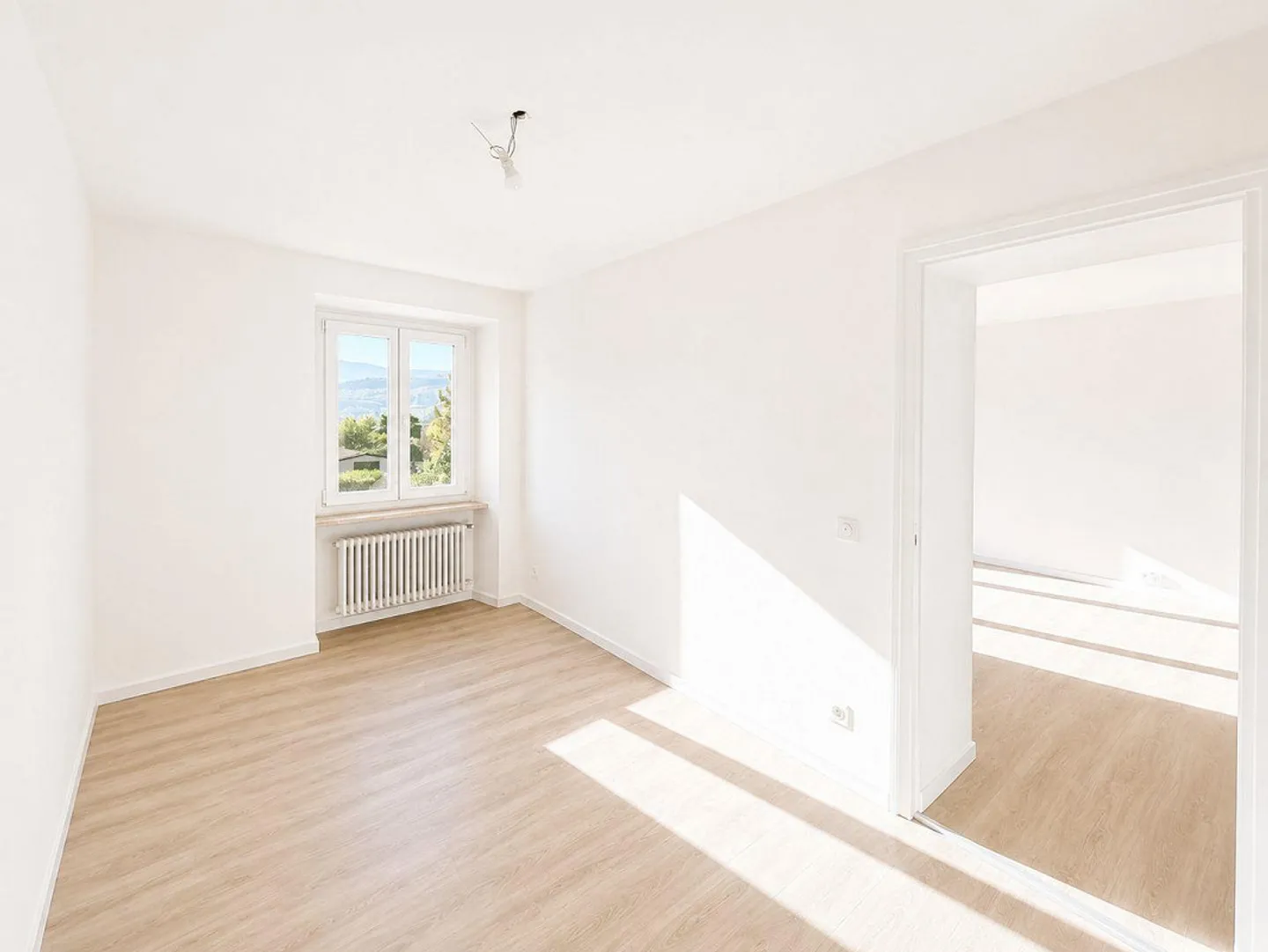 Splendide appartement de 3.5 pièces au 1er étage au cœur de Tegna - Photo 8 sur 12