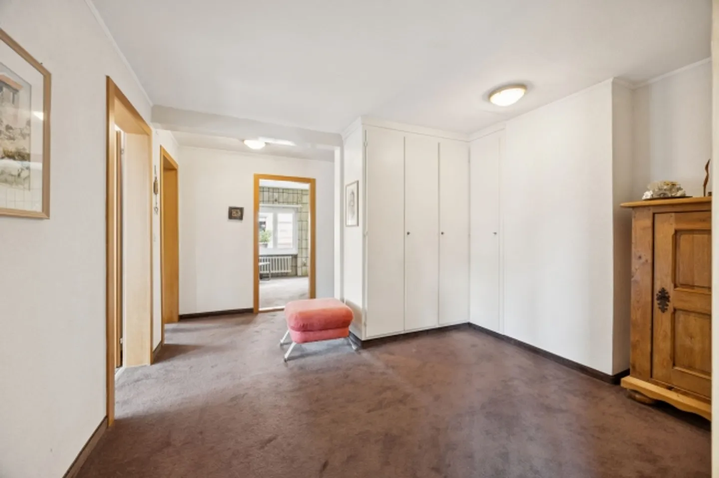 Versatile Residential and Commercial Building - Oberentfelden, 10 Rooms - Photo 9 of 13