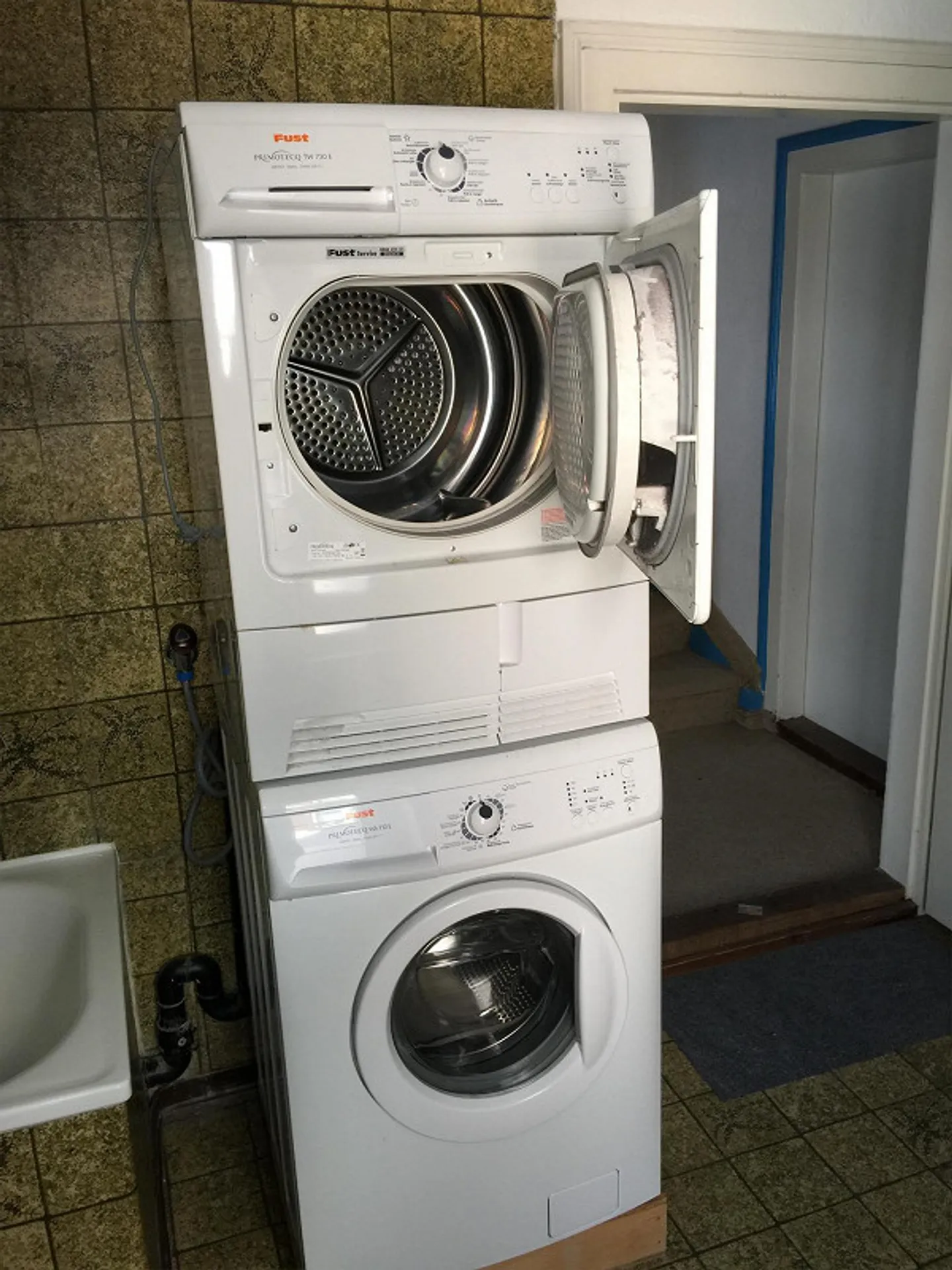 Da Posto 2x Casa Doppia con 4 Stanze e 114 m2 di Terreno Edificabile - Foto 13 di 30