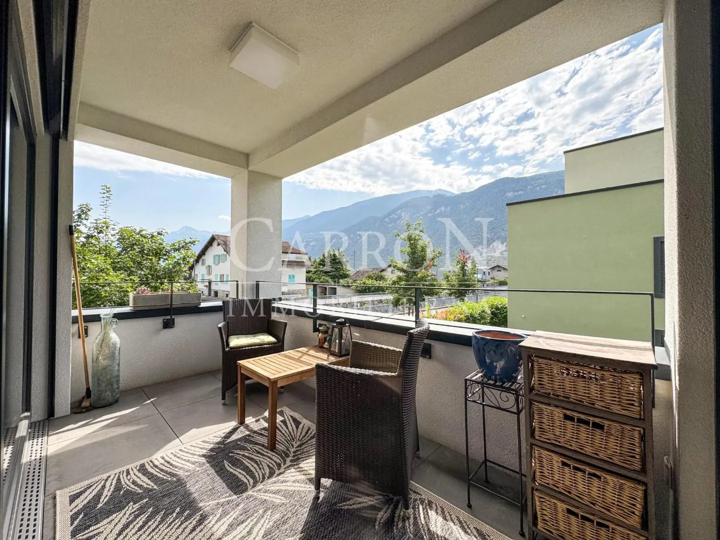 Appartement moderne avec terrasse - Photo 6 sur 7