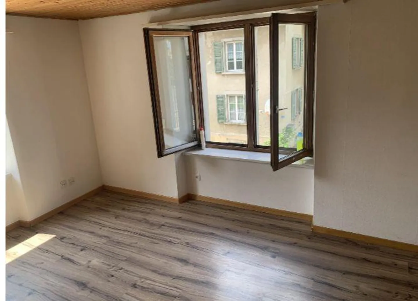 Da Posto 2x Casa Doppia con 4 Stanze e 114 m2 di Terreno Edificabile - Foto 23 di 30