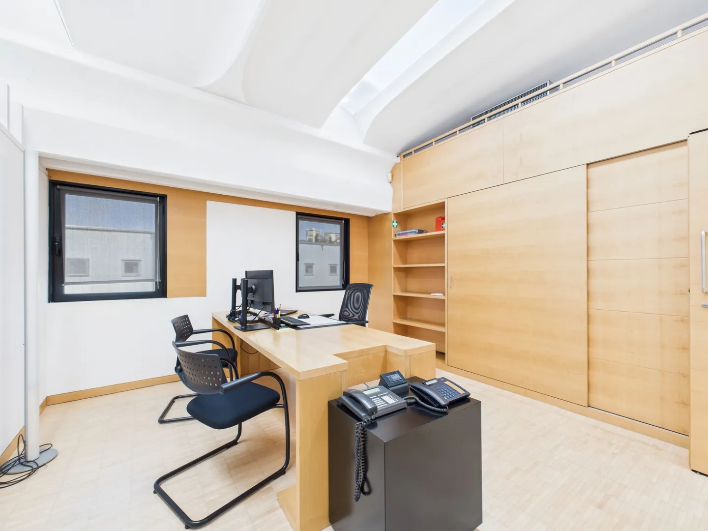 Investment in Real Estate, Commercial Building, Craft Business with Yield or Own Use - Photo 5 of 17
