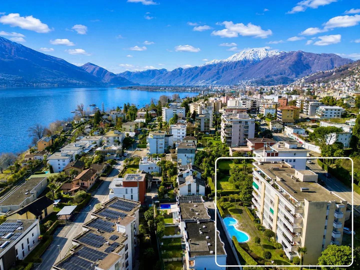 Zweit- oder Erstwohnsitz: Seeblick, viel Platz und Pool - Foto 3 von 15