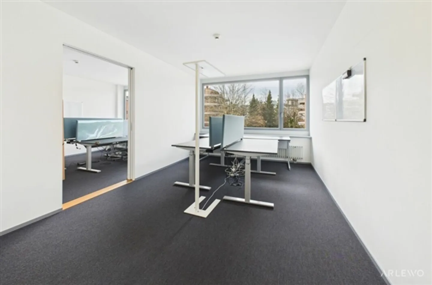 Ufficio altamente sviluppato all'Alpenquai - Foto 1 di 13