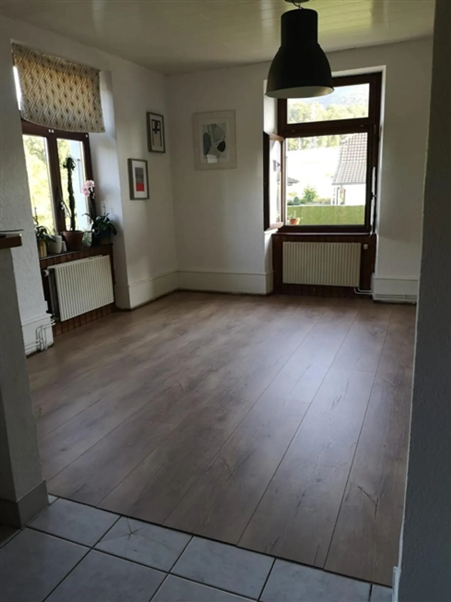 Appartamento 4,5 locali con giardino e posto auto - Foto 7 di 8