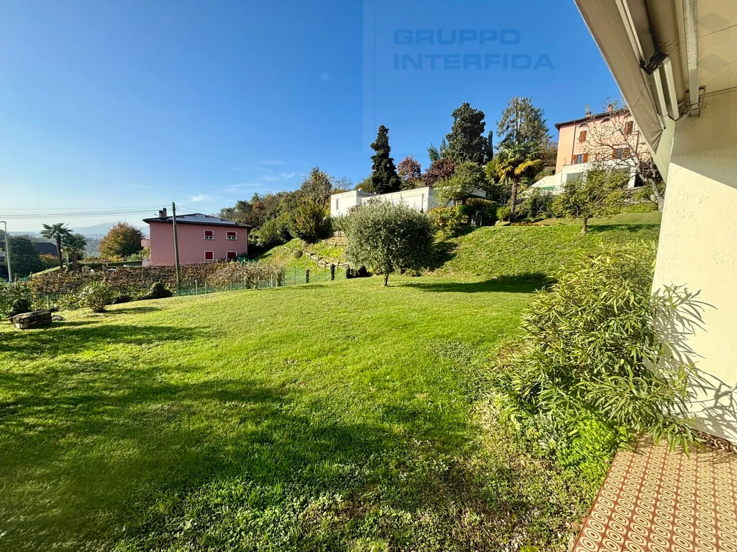 SCHÖNES EINFAMILIENHAUS - Foto 13 von 14