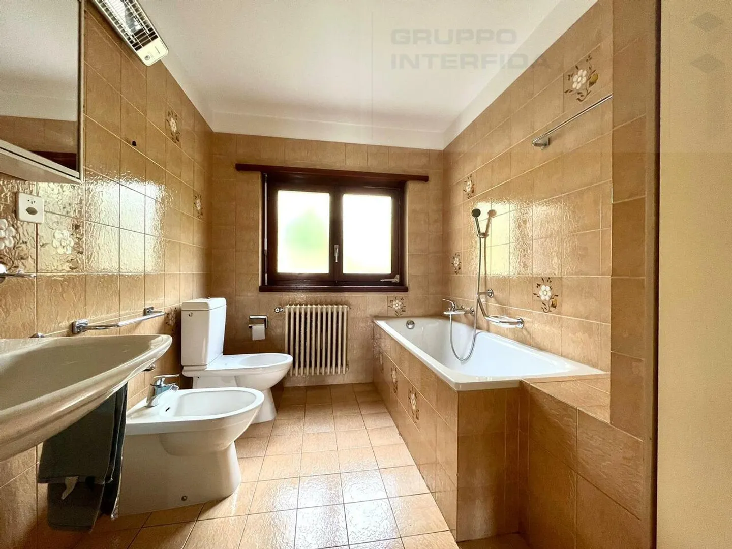 SCHÖNES EINFAMILIENHAUS - Foto 7 von 14