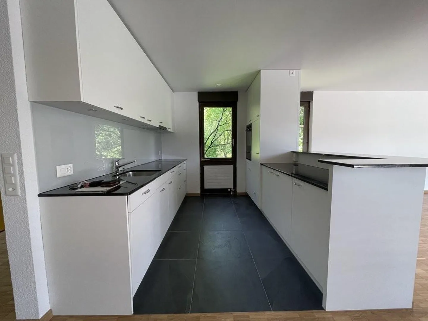 Ihr neues Zuhause - schönes 5.5-Zimmer-Terrassenhaus im Riedernrain - Photo 3 sur 11