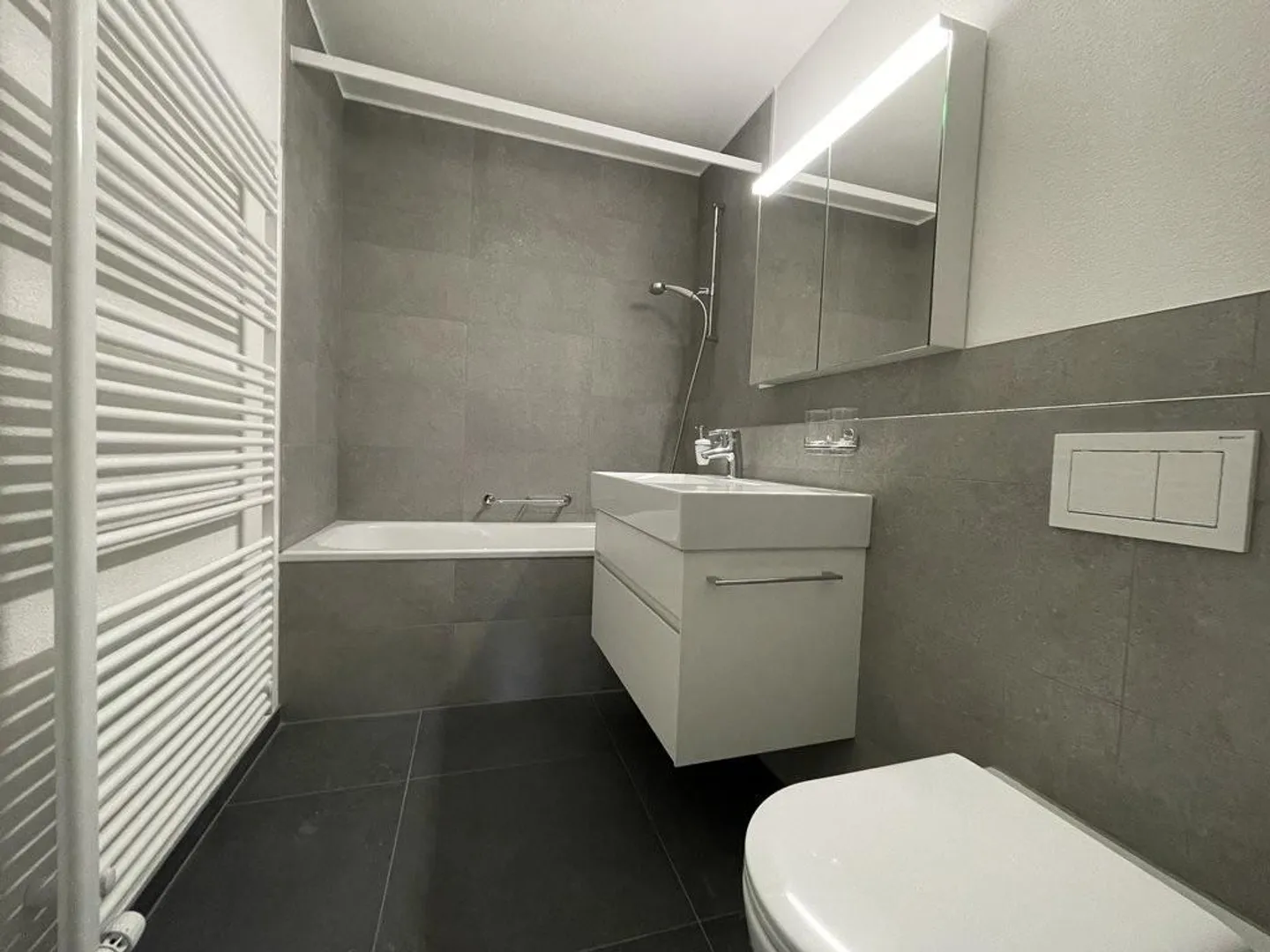 Ihr neues Zuhause - schönes 5.5-Zimmer-Terrassenhaus im Riedernrain - Photo 6 sur 11