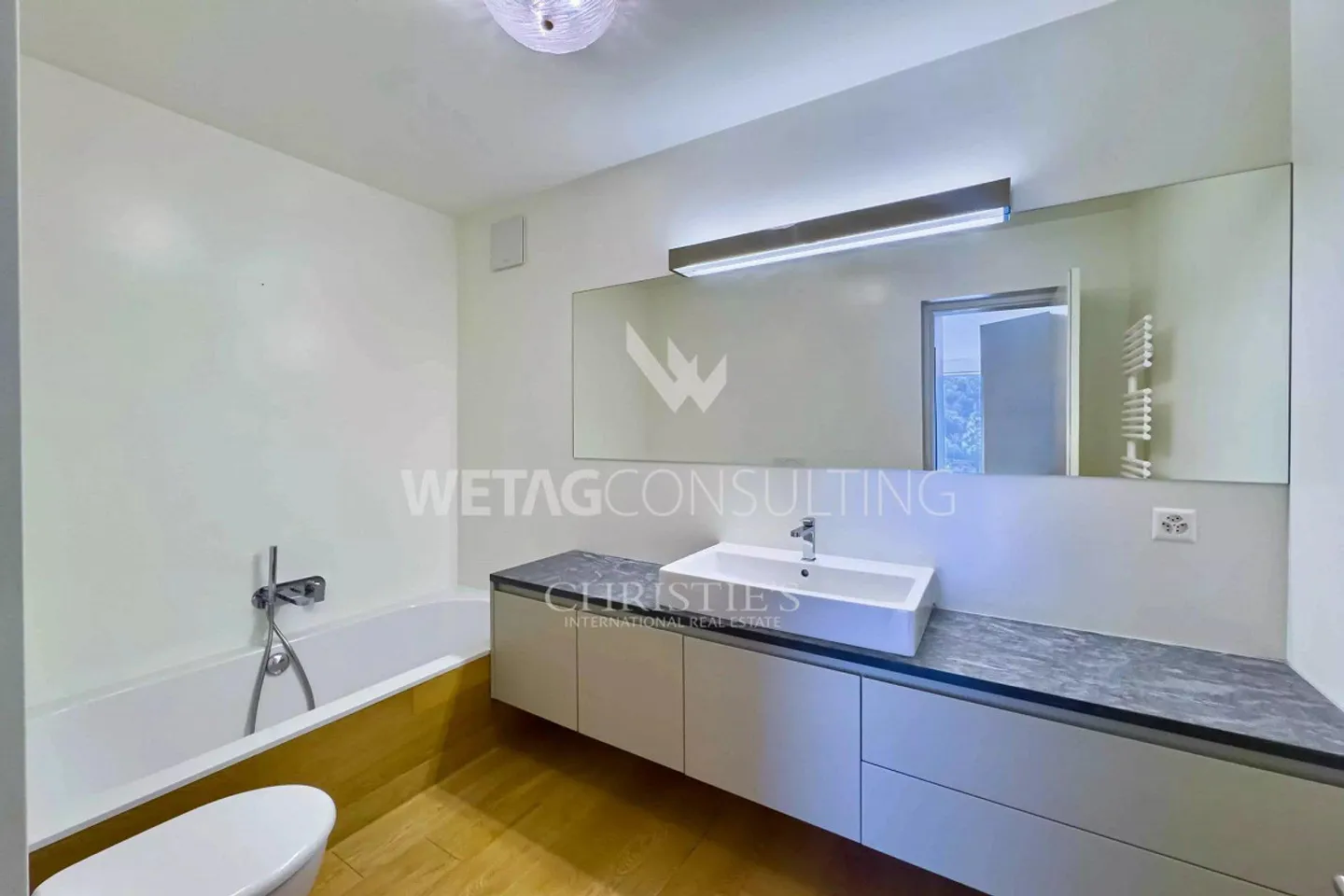 Modern apartment in Lugano–Vico Morcote for sale, also as a second... - Photo 11 of 12