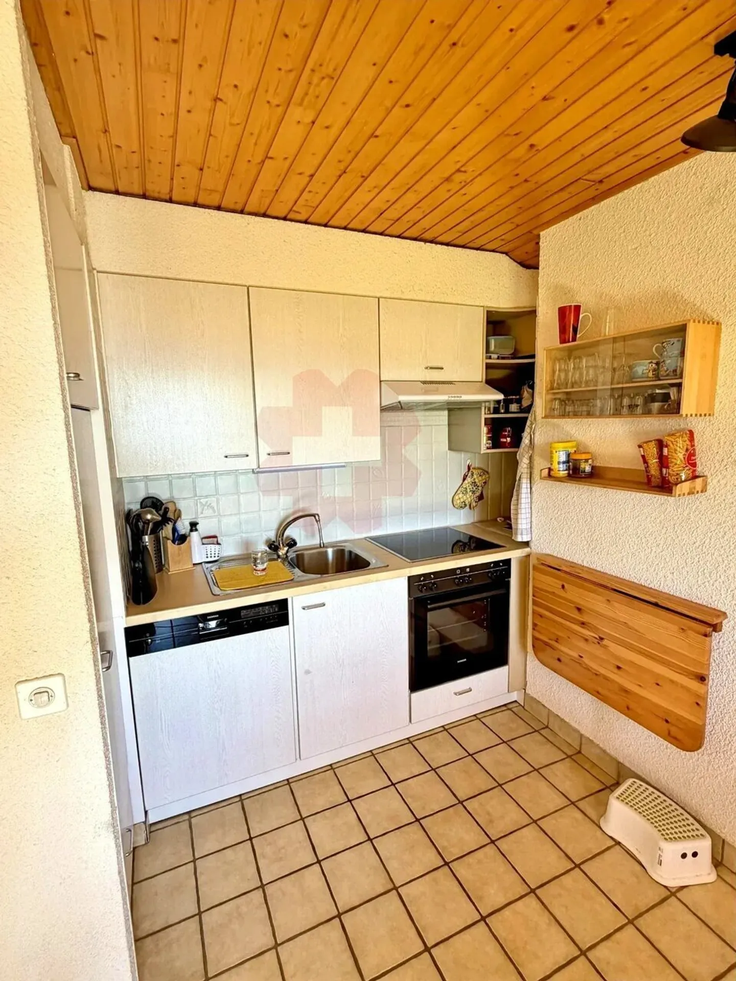 Charmante 2,5-Zimmer-Penthouse-Wohnung mit außergewöhnlichem Blick Les Mosses - Foto 7 von 13