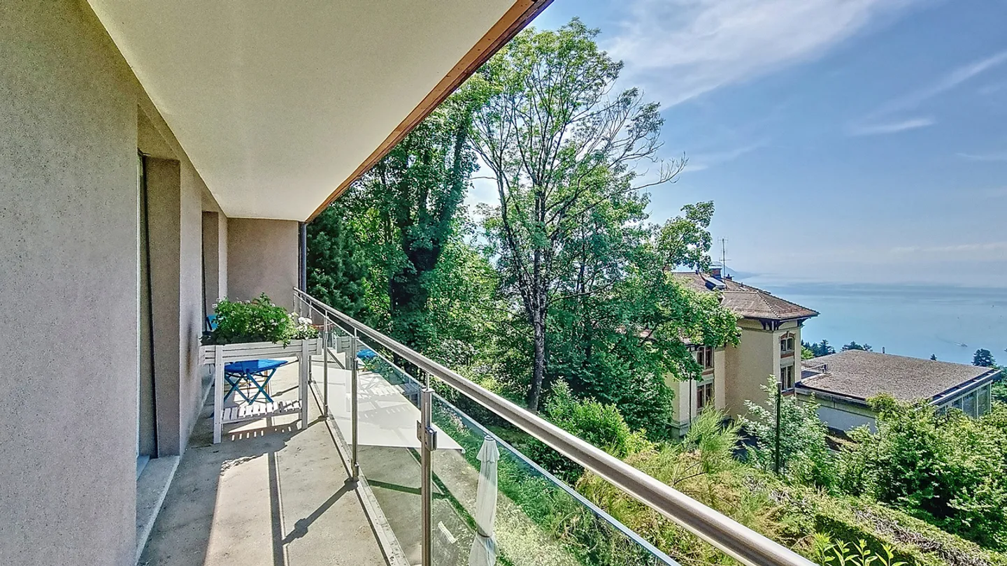 Villa mitoyenne 145 m2, belles terrasses, vue magnifique  ! - Photo 10 sur 11