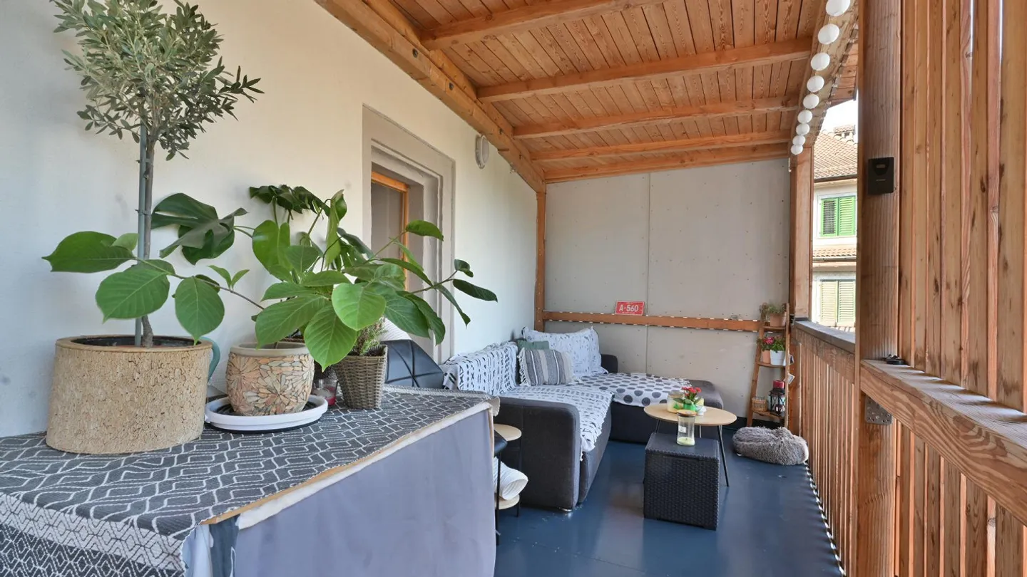 Appartement 2 pièces élégant avec balcon dans le centre historique - Photo 10 sur 13