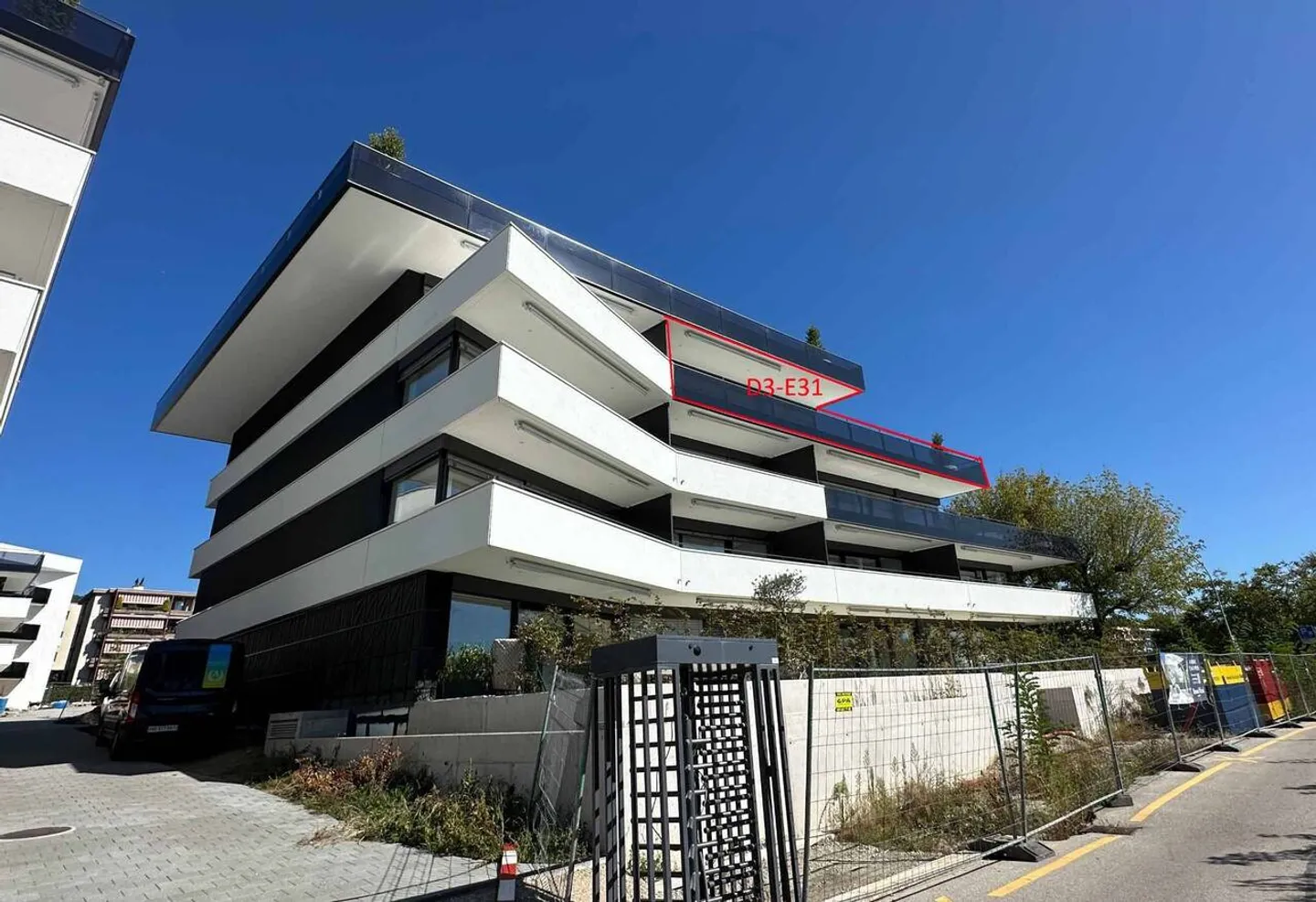 UNICO! Attico nuovo di 5,5 stanze con terrazza sul tetto - Foto 12 di 13