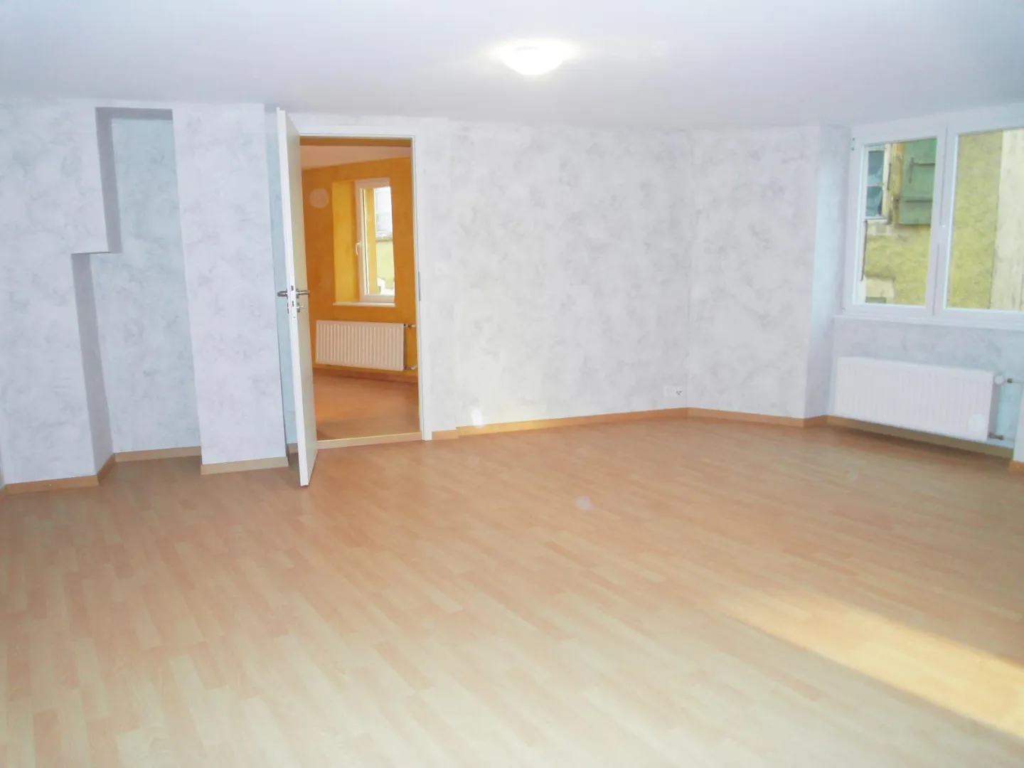 2-room apartment - Photo 3 of 4