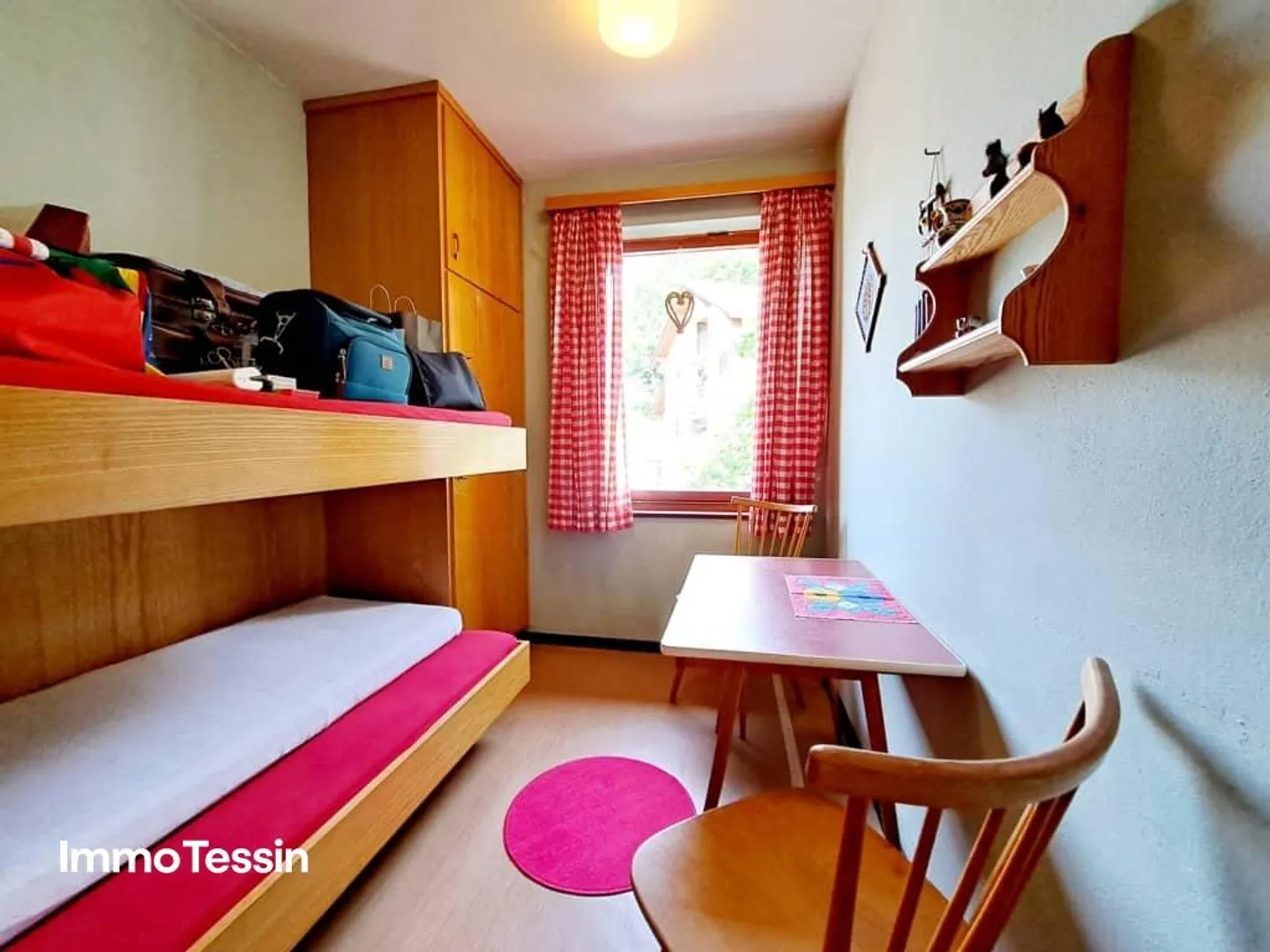 Charming house in a quiet location with garden & terrace with fantastic... - Photo 11 of 13