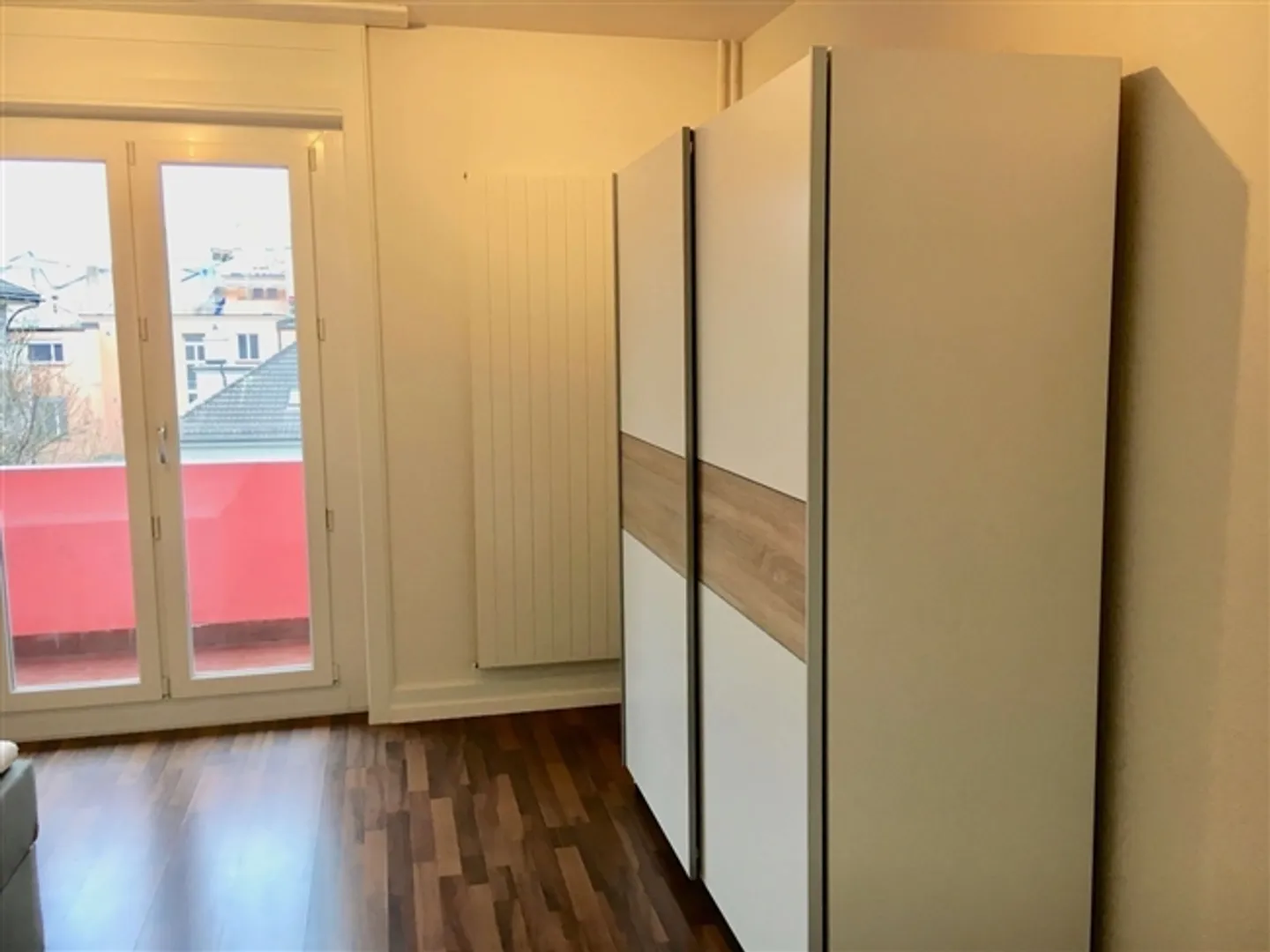 ONLINE BESICHTIGUNG - Stilvolles WG-Zimmer nahe Hardbrücke - Foto 2 von 13