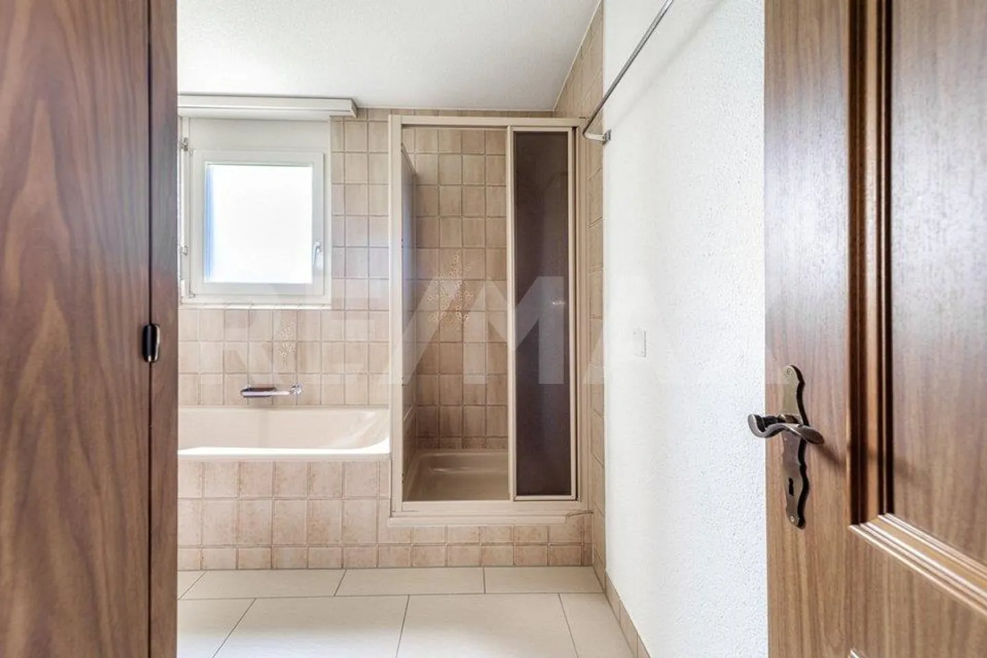 Attractive 5½-room apartment with sunny view location - Photo 10 of 13