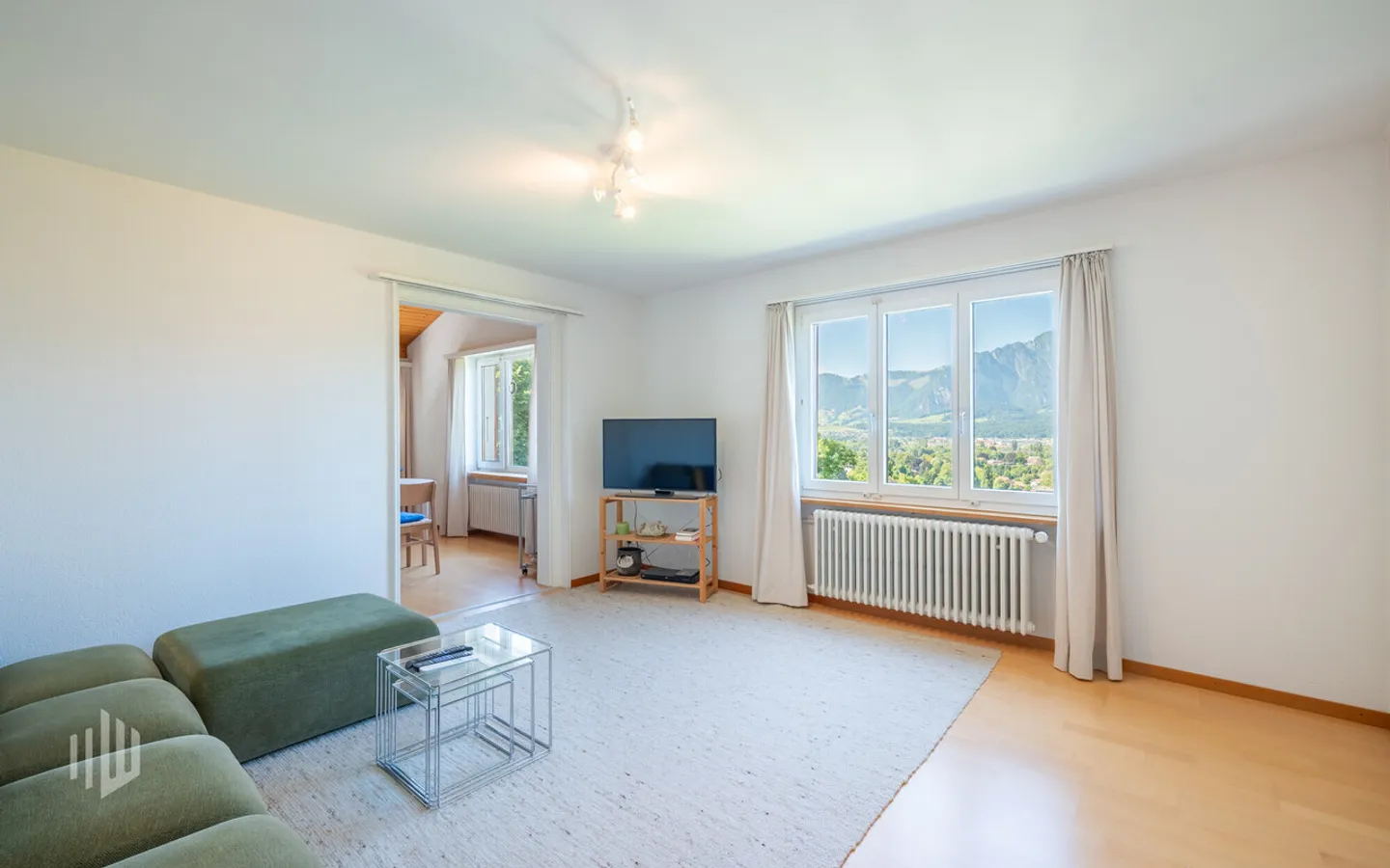 ImmoWyss - Casa bifamiliare/generazionale in posizione elevata sopra Thun - Foto 3 di 13