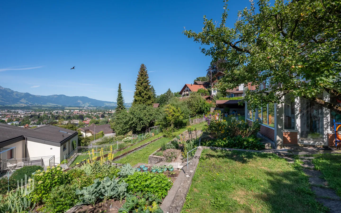 ImmoWyss - Casa bifamiliare/generazionale in posizione elevata sopra Thun - Foto 10 di 13